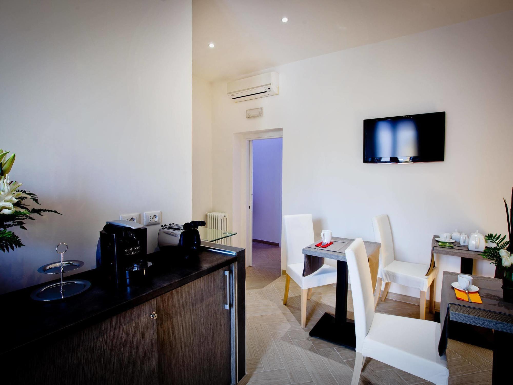 B&B Castellani A San Pietro Рим Екстериор снимка